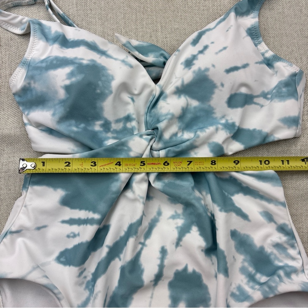 Bar III ABALONE BLUE Spiraling Twist-Front Monokini One-Piece Swimsuit US Small - Picture 8 of 13